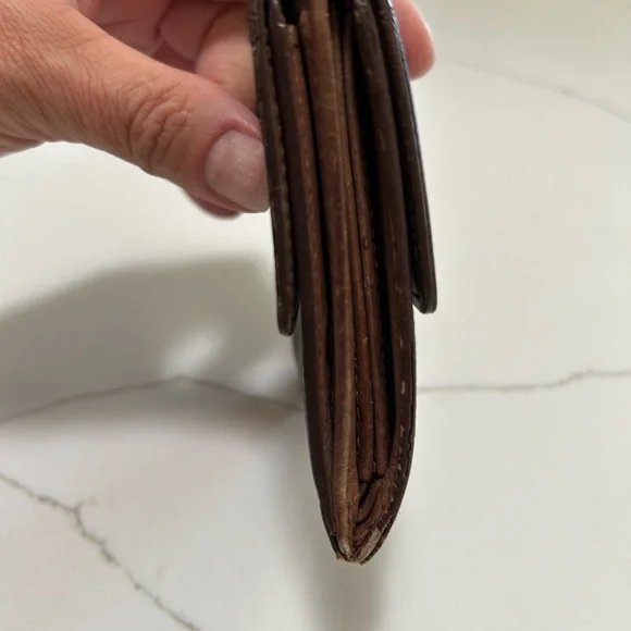 Louis Vuitton Wallet Double Snap Monogram - Picture 9 of 11